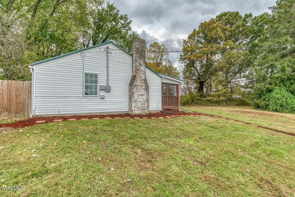 Photo #38: 196 Hopper Road