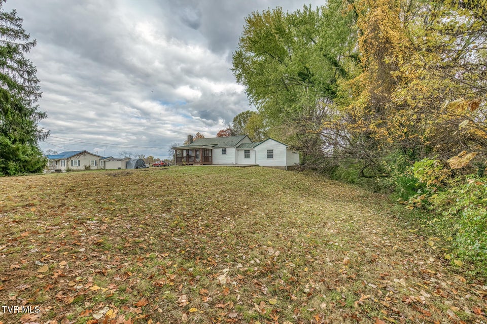 Photo #29: 196 Hopper Road