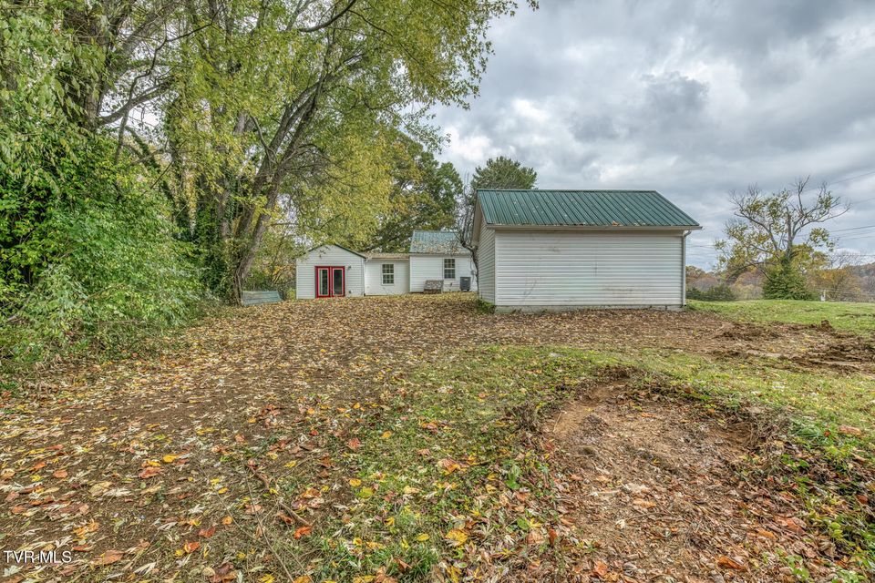 Photo #33: 196 Hopper Road