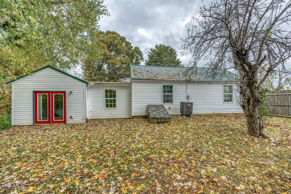 Photo #31: 196 Hopper Road