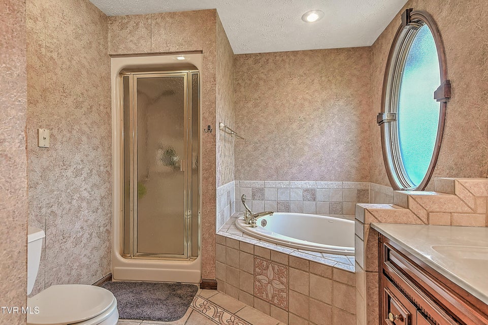 Photo #41: 5639 Mountain Road