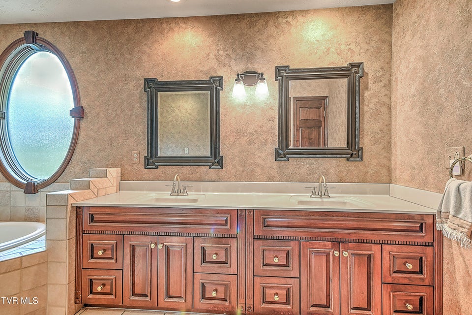 Photo #40: 5639 Mountain Road