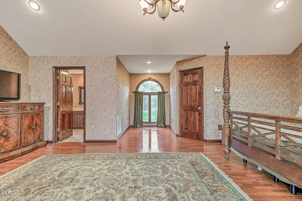 Photo #38: 5639 Mountain Road