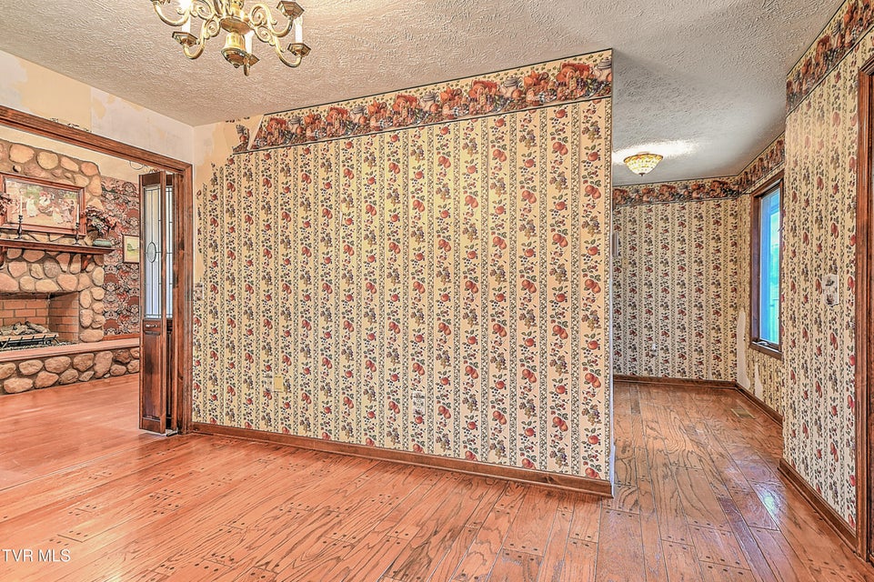 Photo #57: 5639 Mountain Road