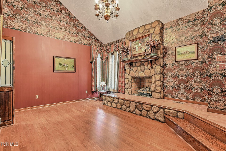 Photo #23: 5639 Mountain Road