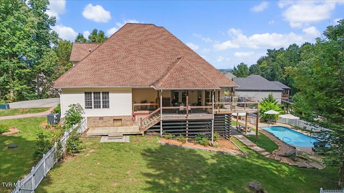 Photo #49: 215 Timberlyne Parc 