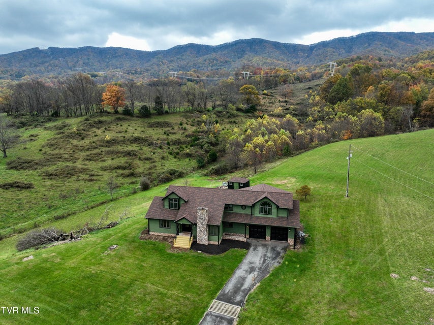 Photo #64: 5639 Mountain Road