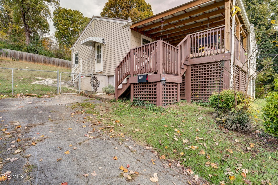 Photo #2: 2012 Woodbine Street