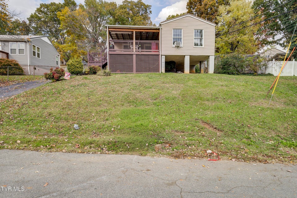 Photo #32: 2012 Woodbine Street