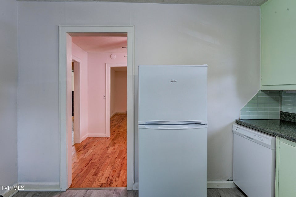 Photo #13: 2012 Woodbine Street