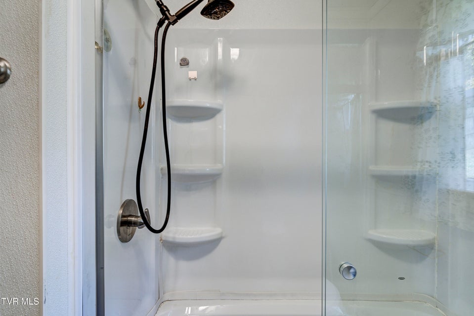 Photo #17: 2012 Woodbine Street