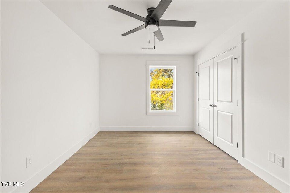 Photo #14: 1611 Carter Avenue