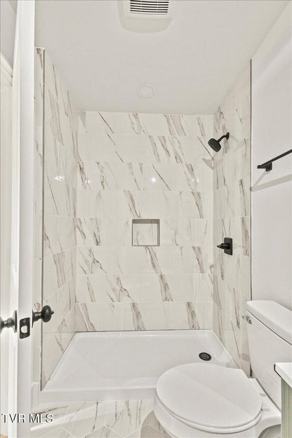 Photo #22: 1611 Carter Avenue