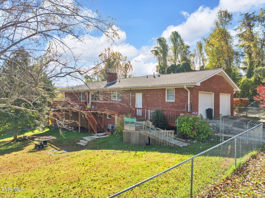 Photo #33: 126 Milligan View Road