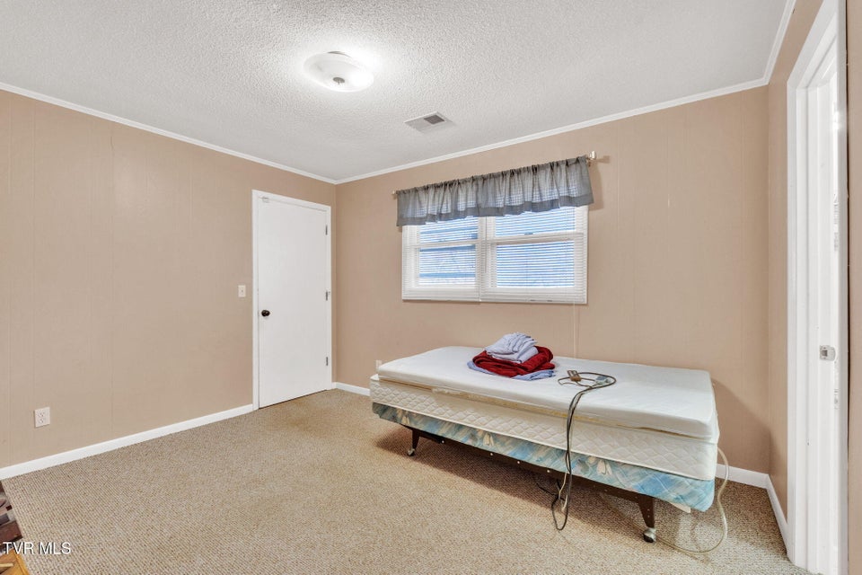 Photo #18: 126 Milligan View Road