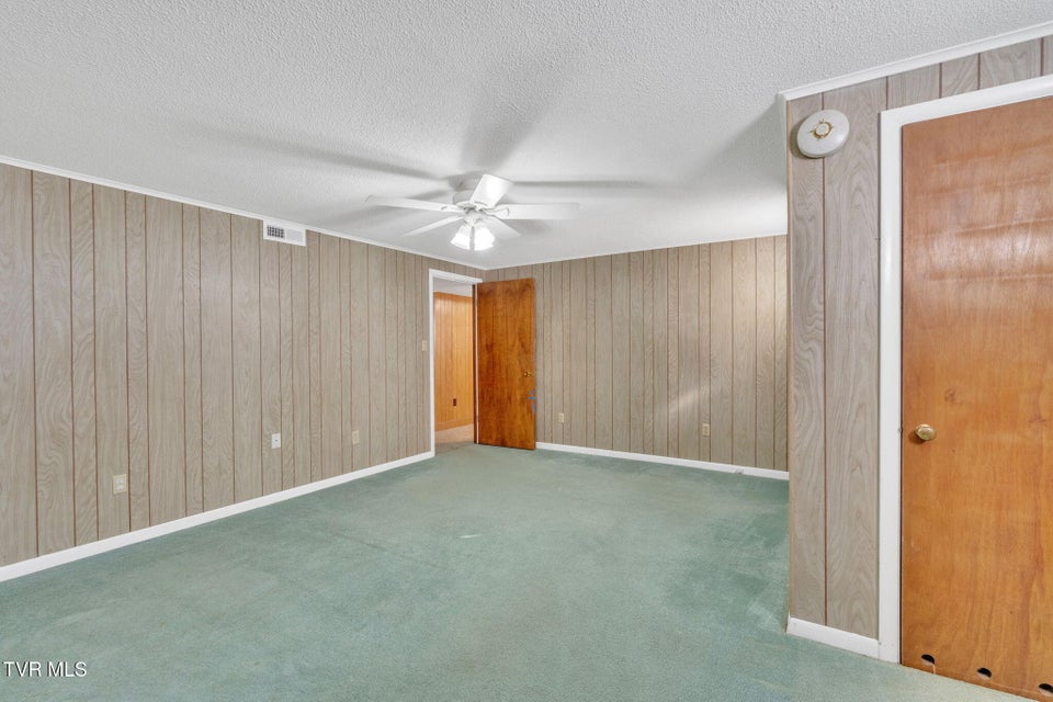 Photo #25: 126 Milligan View Road