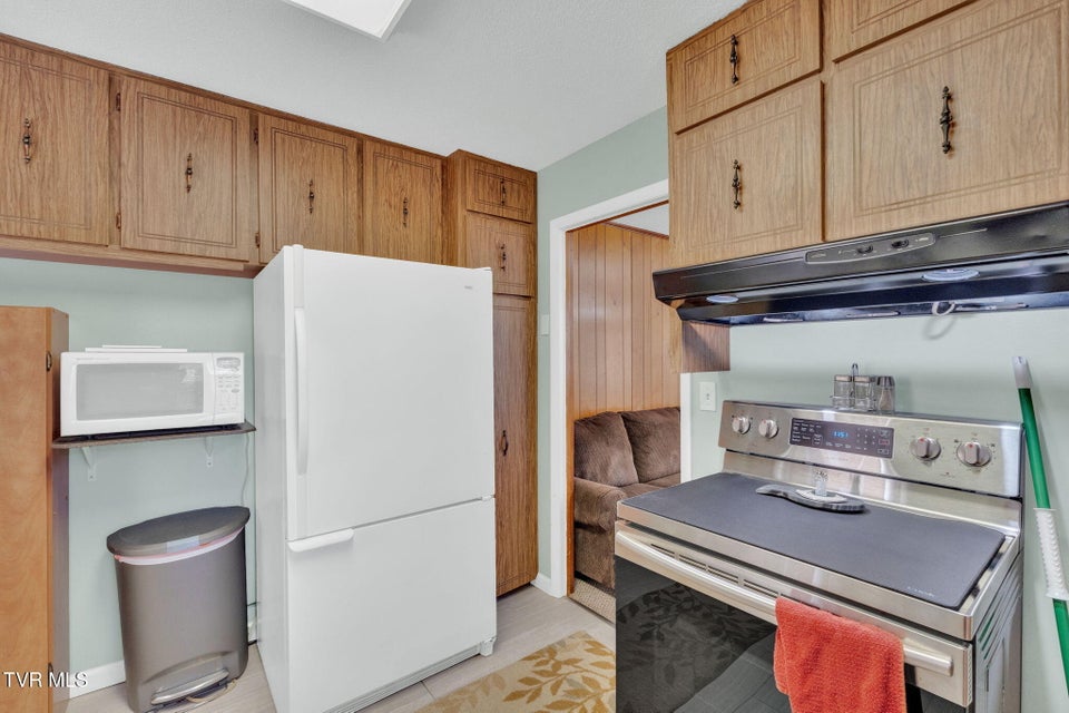 Photo #10: 126 Milligan View Road