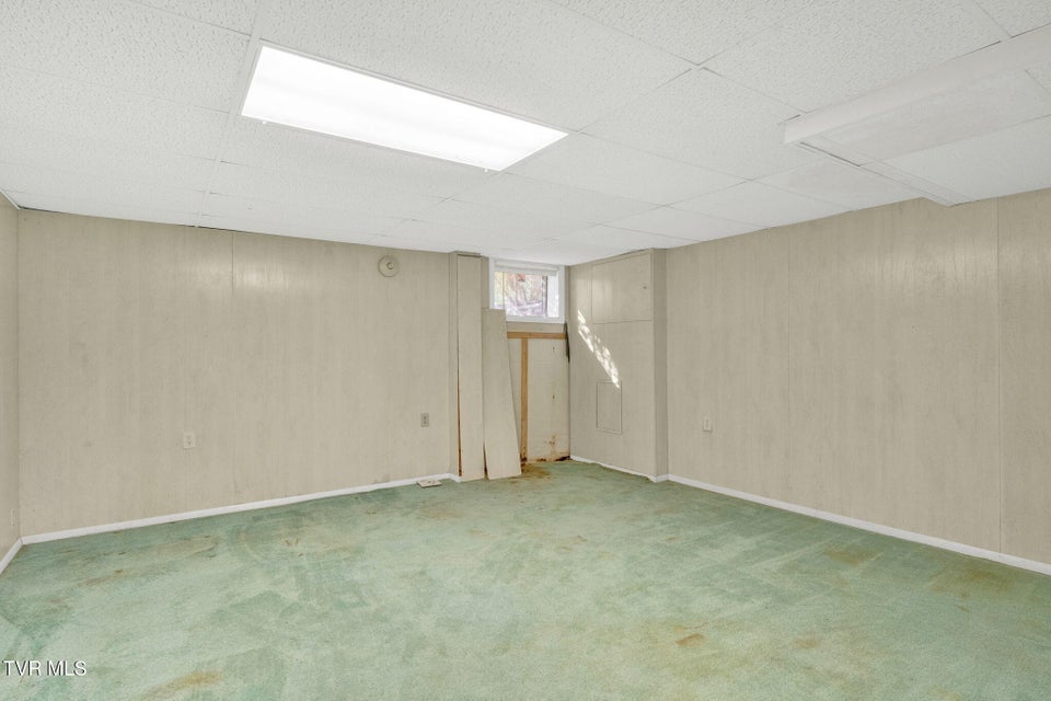 Photo #27: 126 Milligan View Road