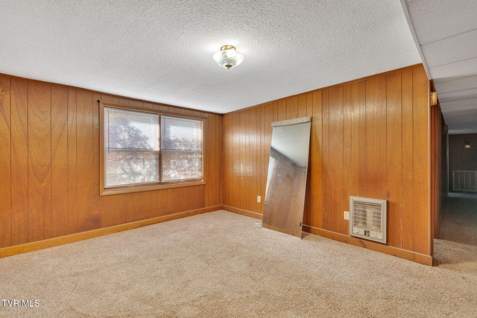 Photo #20: 126 Milligan View Road