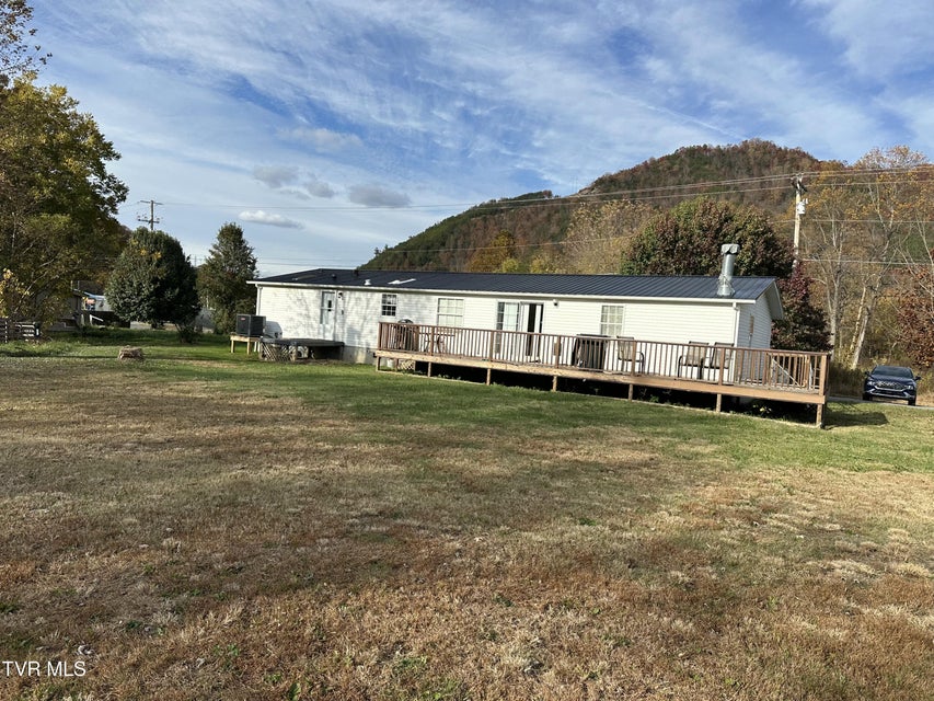 Photo #21: 112 Crook Street