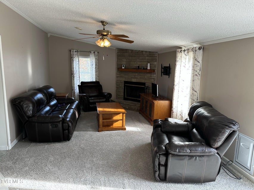 Photo #12: 112 Crook Street