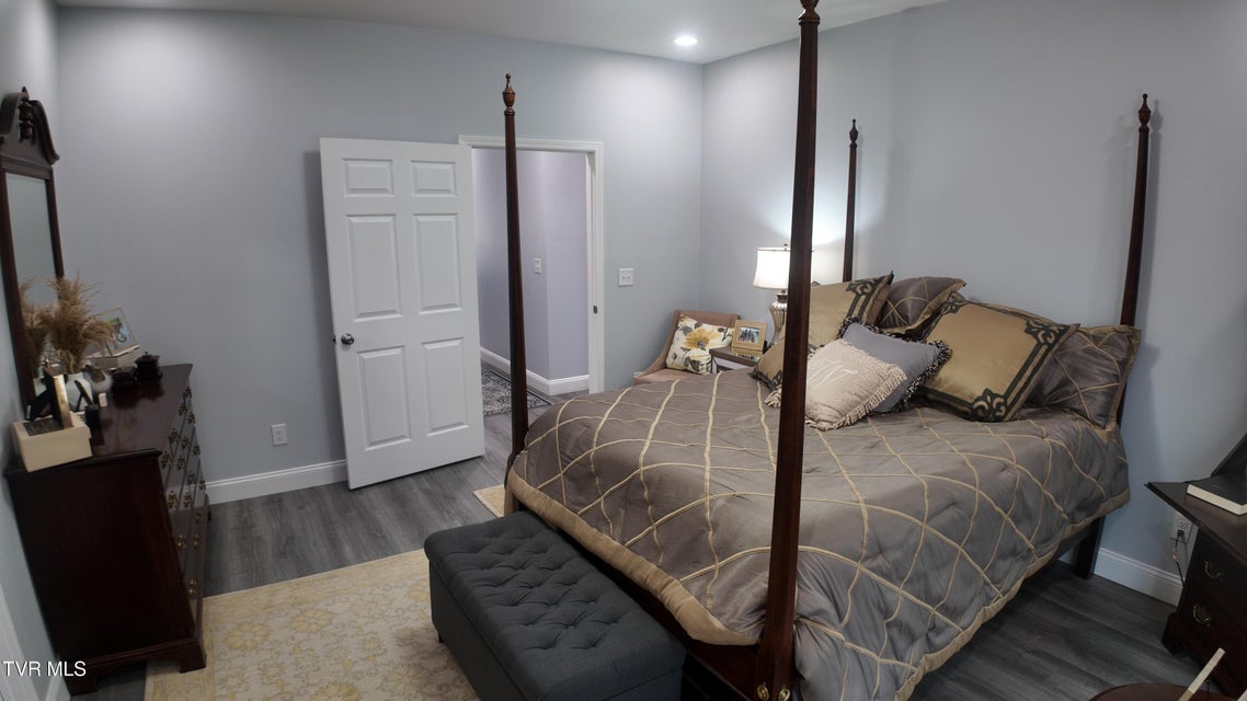 Photo #29: 210 Lakeview Estates Drive