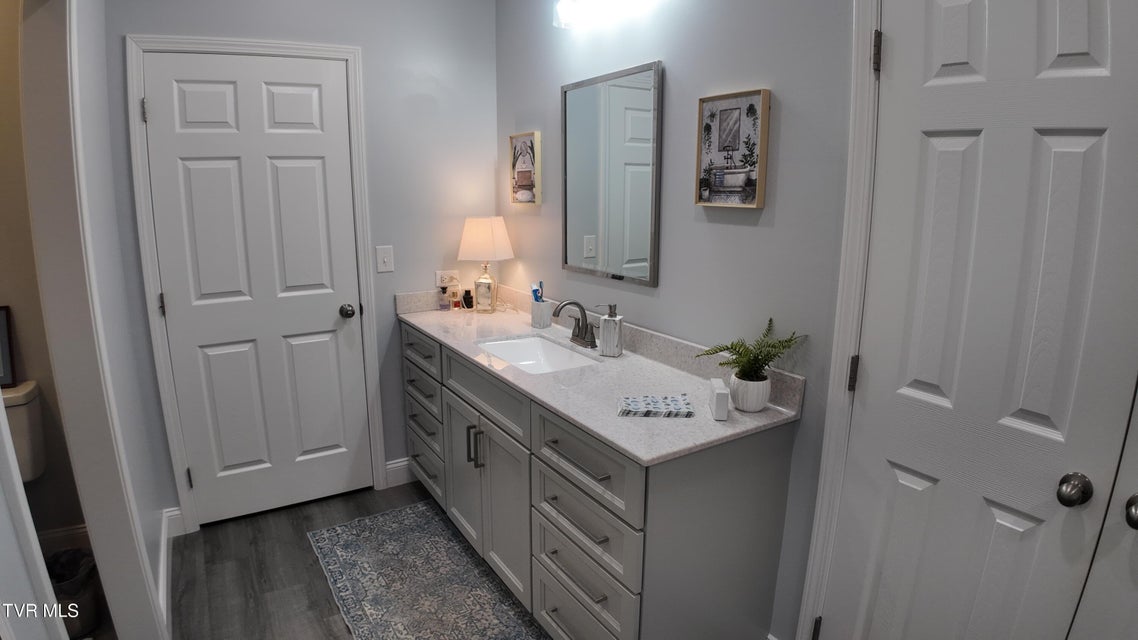 Photo #34: 210 Lakeview Estates Drive