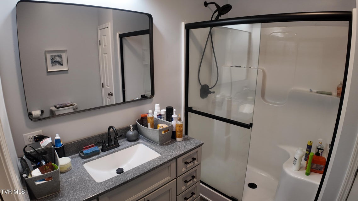 Photo #55: 210 Lakeview Estates Drive