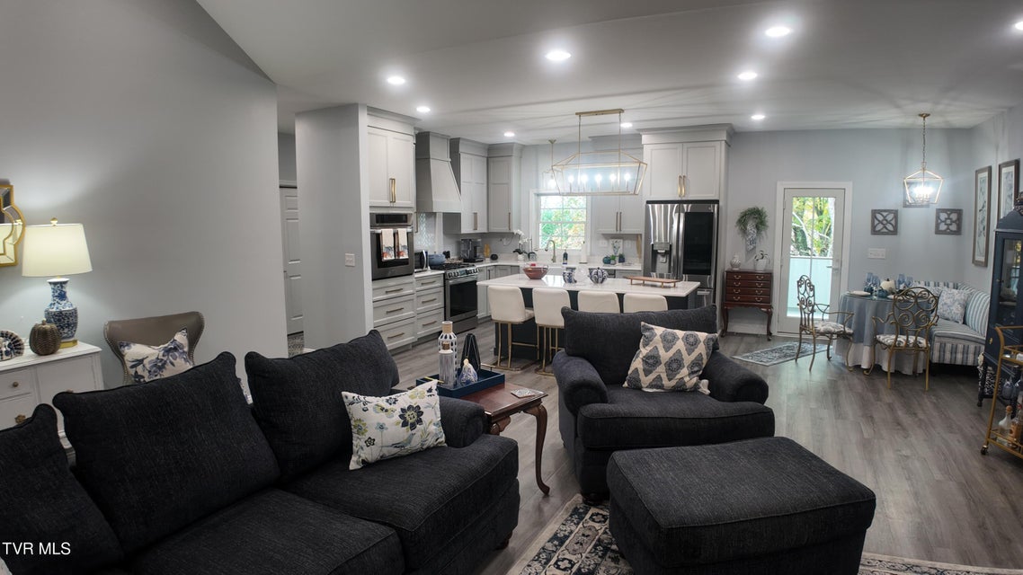 Photo #62: 210 Lakeview Estates Drive