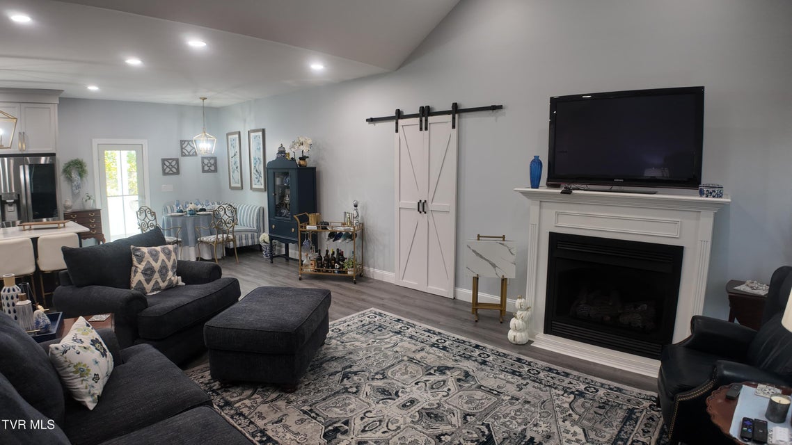 Photo #64: 210 Lakeview Estates Drive