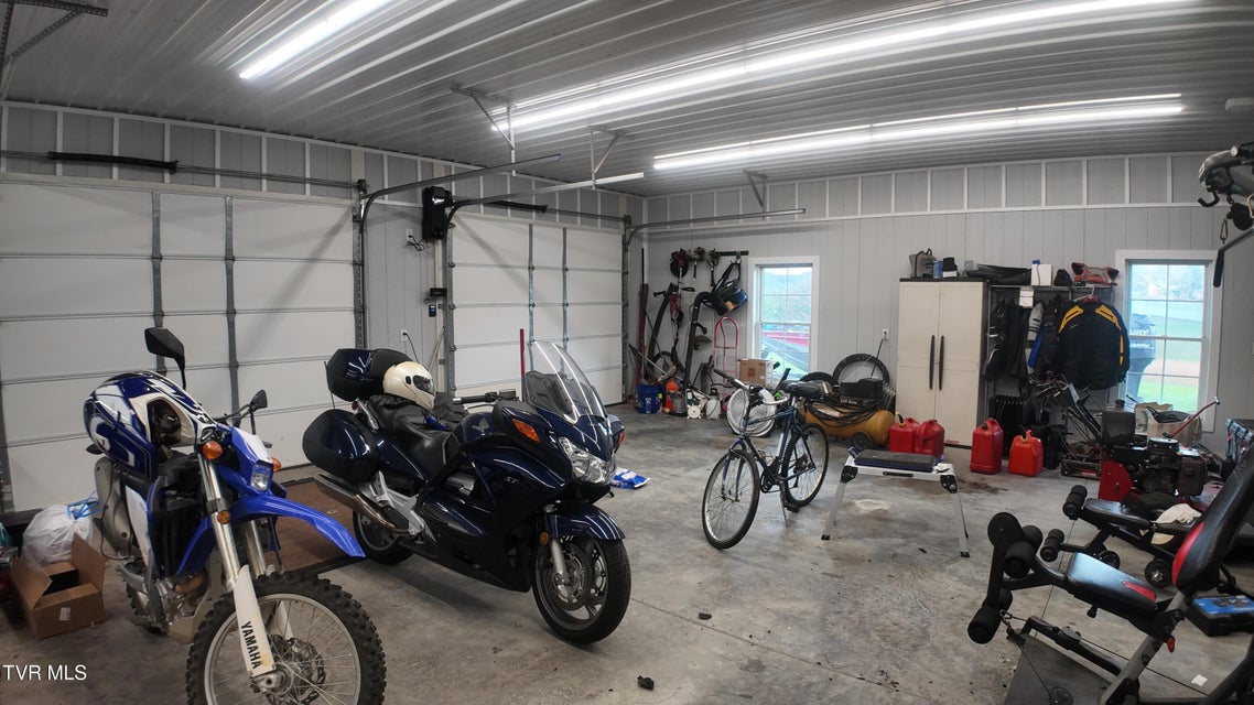 Photo #81: 210 Lakeview Estates Drive