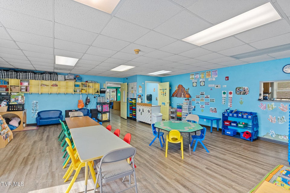 Photo #20: 208 Majestic Circle