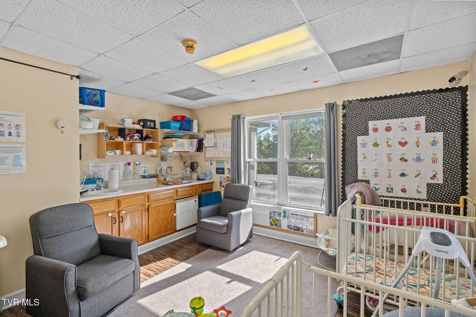 Photo #28: 208 Majestic Circle