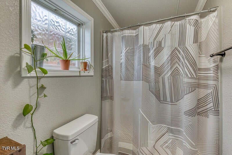 Photo #14: 618 Henson Road