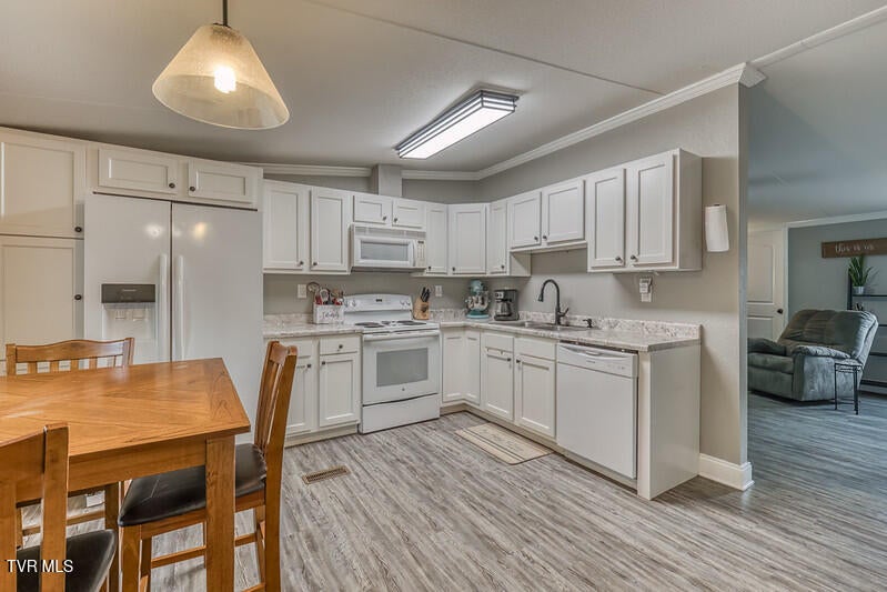 Photo #9: 618 Henson Road