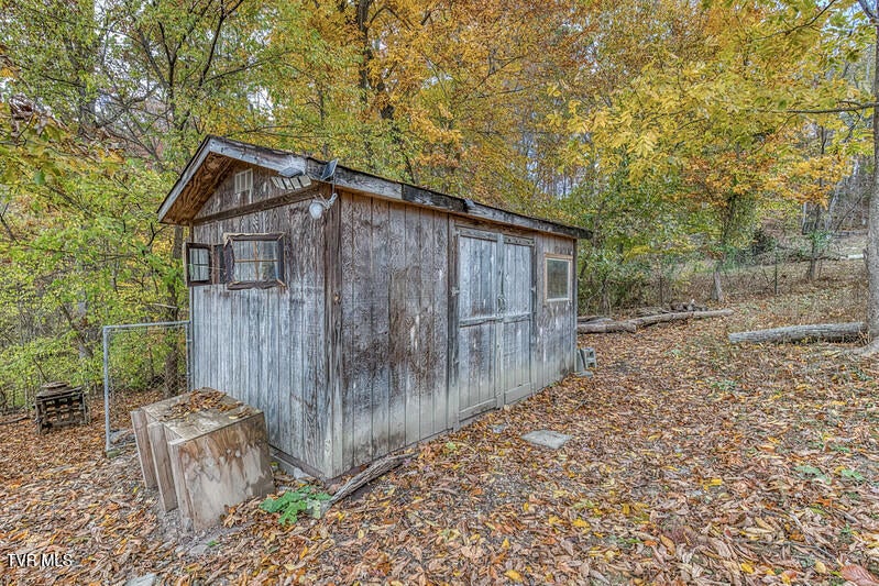 Photo #36: 618 Henson Road