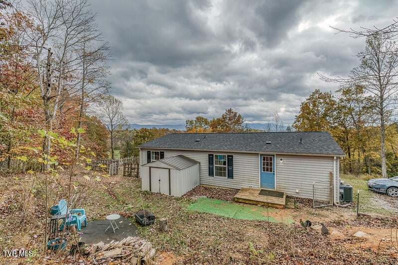 Photo #31: 618 Henson Road