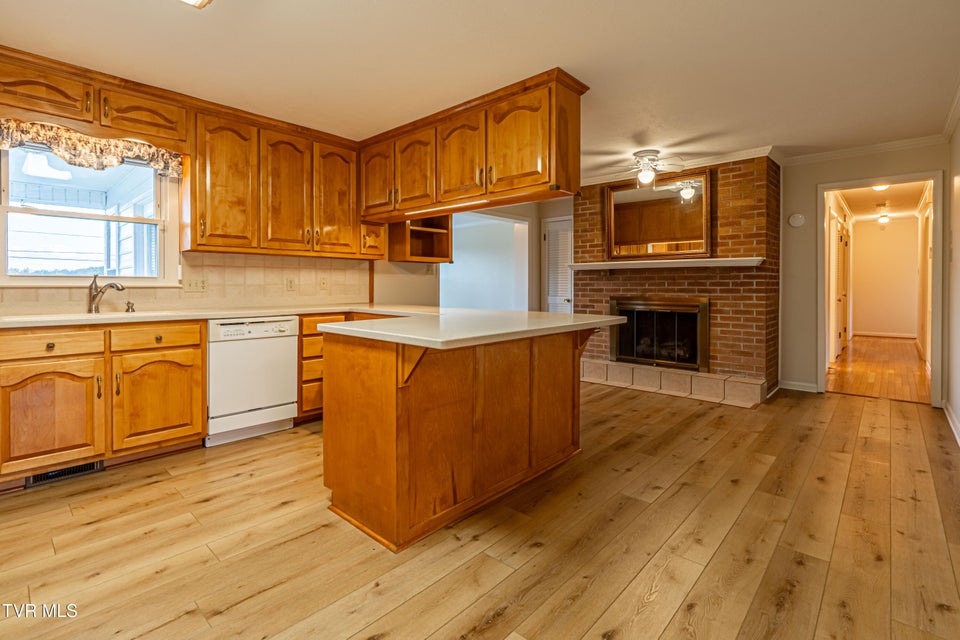 Photo #9: 19497 Stone Mountain Road