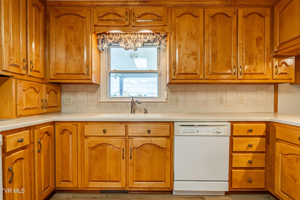 Photo #12: 19497 Stone Mountain Road