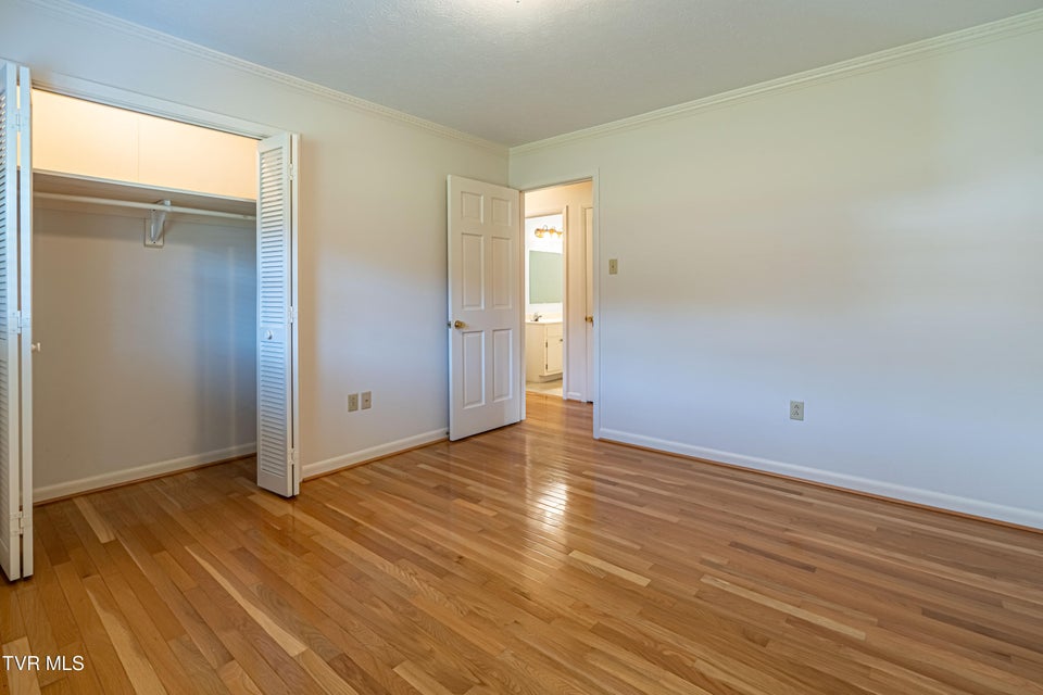 Photo #27: 19497 Stone Mountain Road