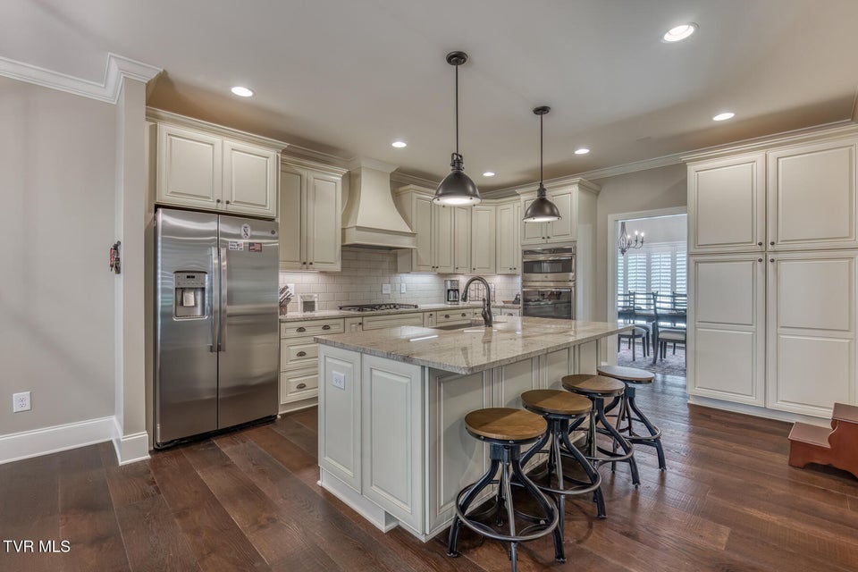 Photo #16: 1 Jasmine Terrace