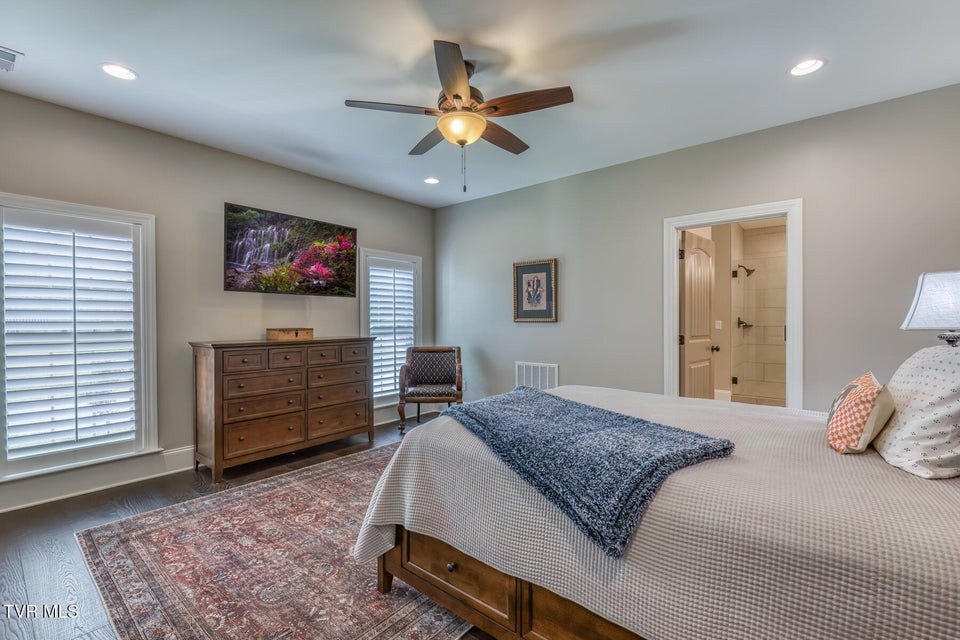 Photo #28: 1 Jasmine Terrace