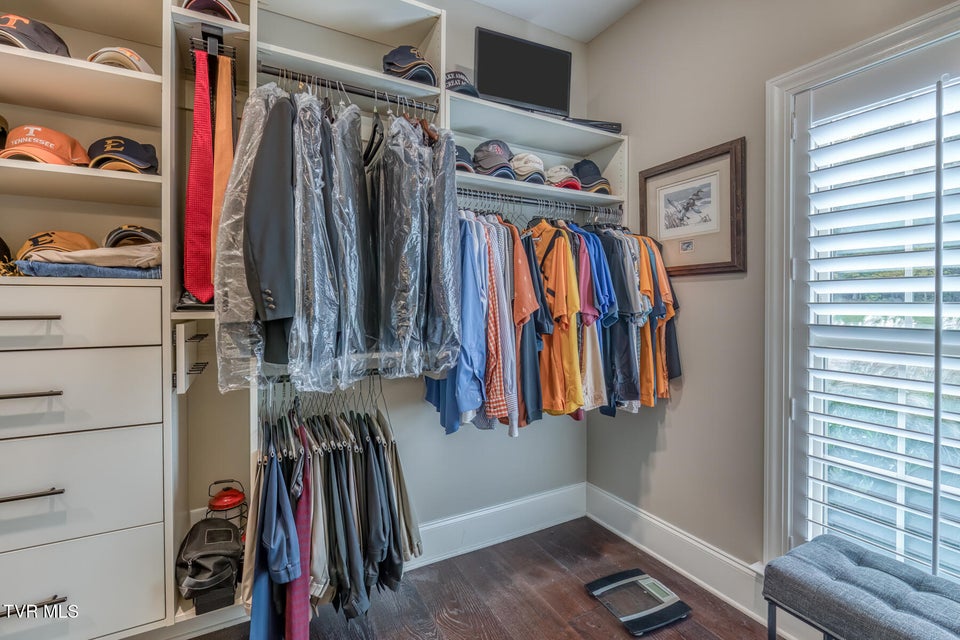 Photo #34: 1 Jasmine Terrace