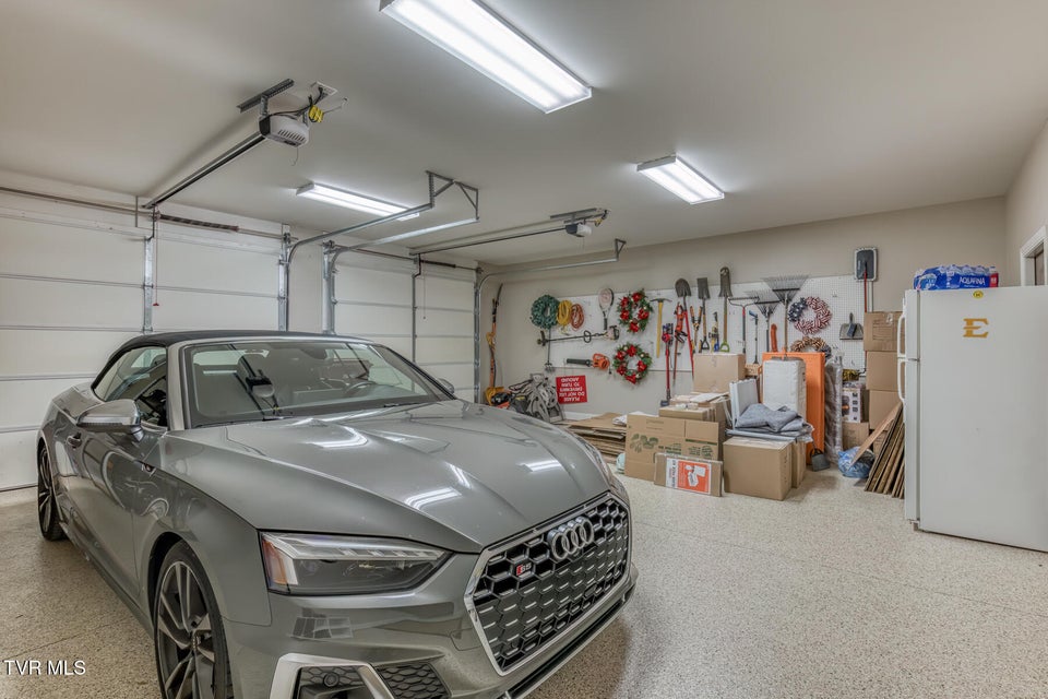 Photo #52: 1 Jasmine Terrace