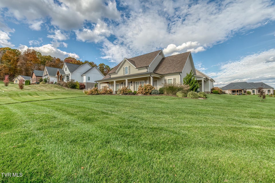 Photo #55: 1 Jasmine Terrace