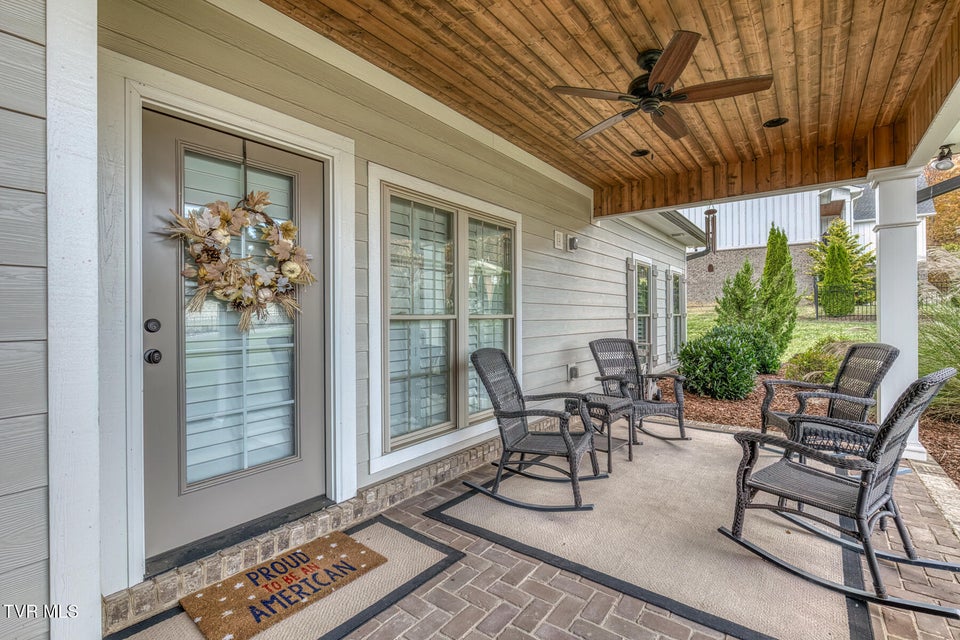 Photo #61: 1 Jasmine Terrace