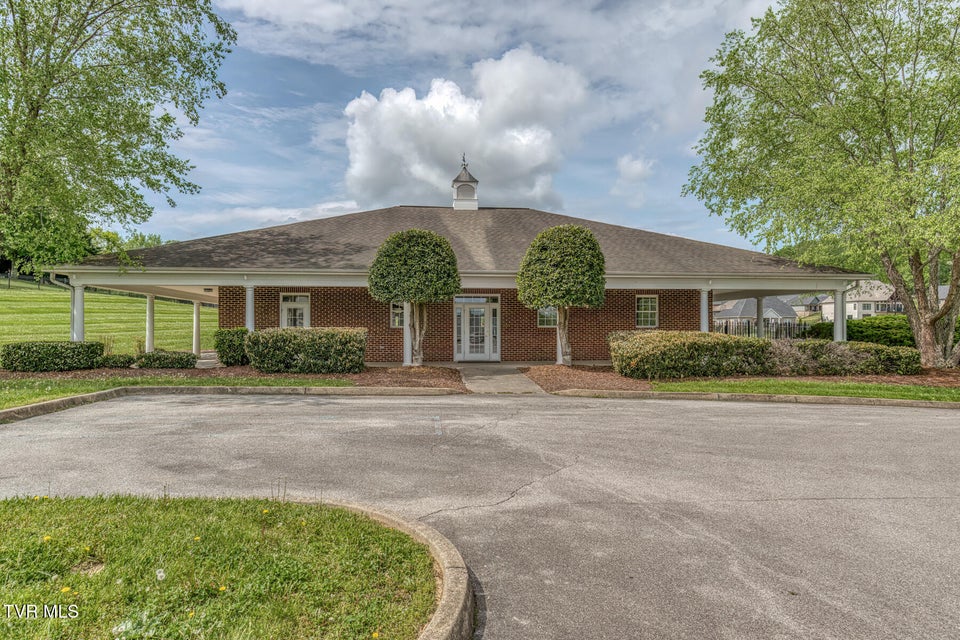 Photo #71: 1 Jasmine Terrace