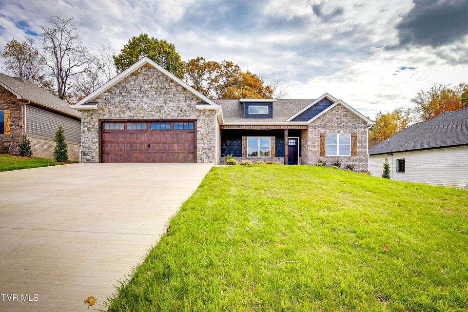 Photo #3: 298 Ruby Rose Ridge