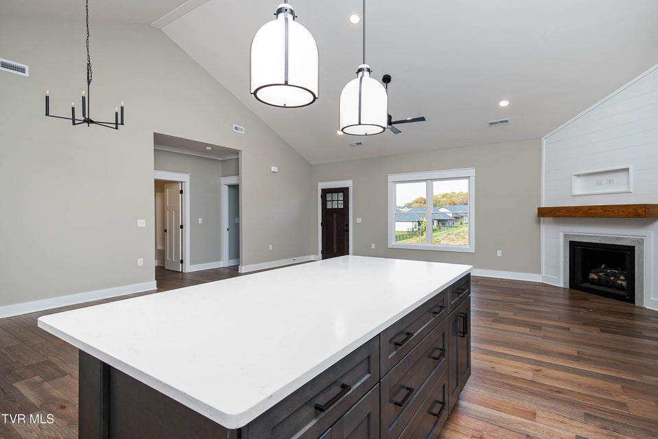 Photo #13: 298 Ruby Rose Ridge