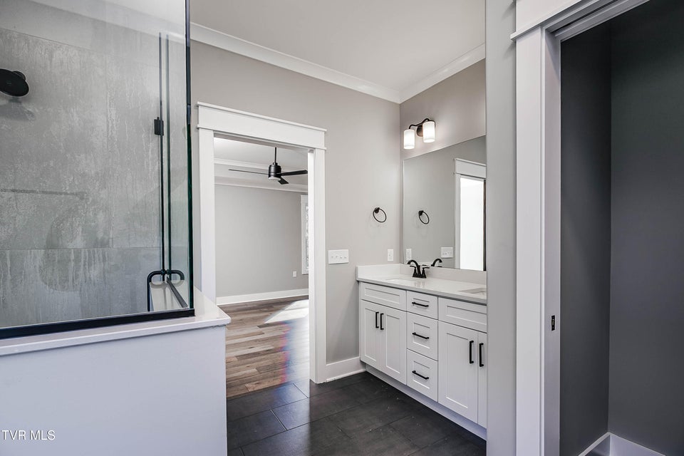 Photo #24: 298 Ruby Rose Ridge